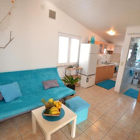 Apartment Delphin Vir Room photo