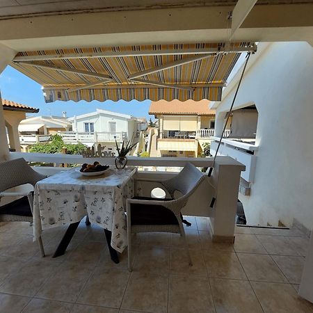Apartment Delphin Vir Exterior photo