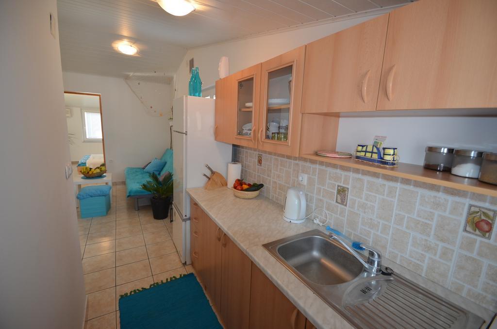 Apartment Delphin Vir Room photo