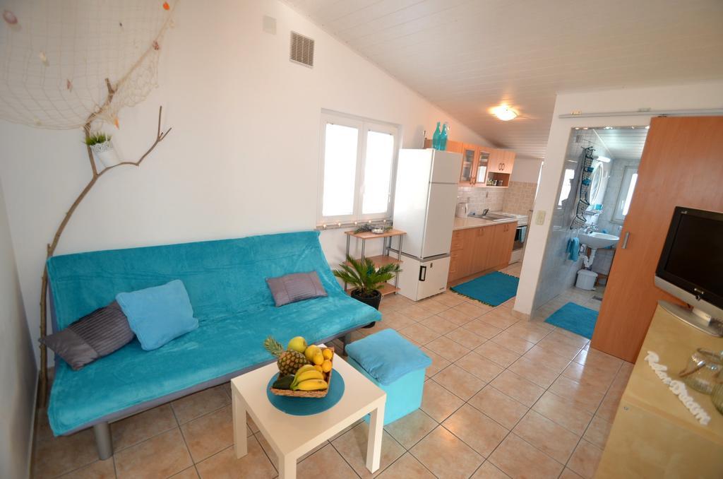 Apartment Delphin Vir Room photo